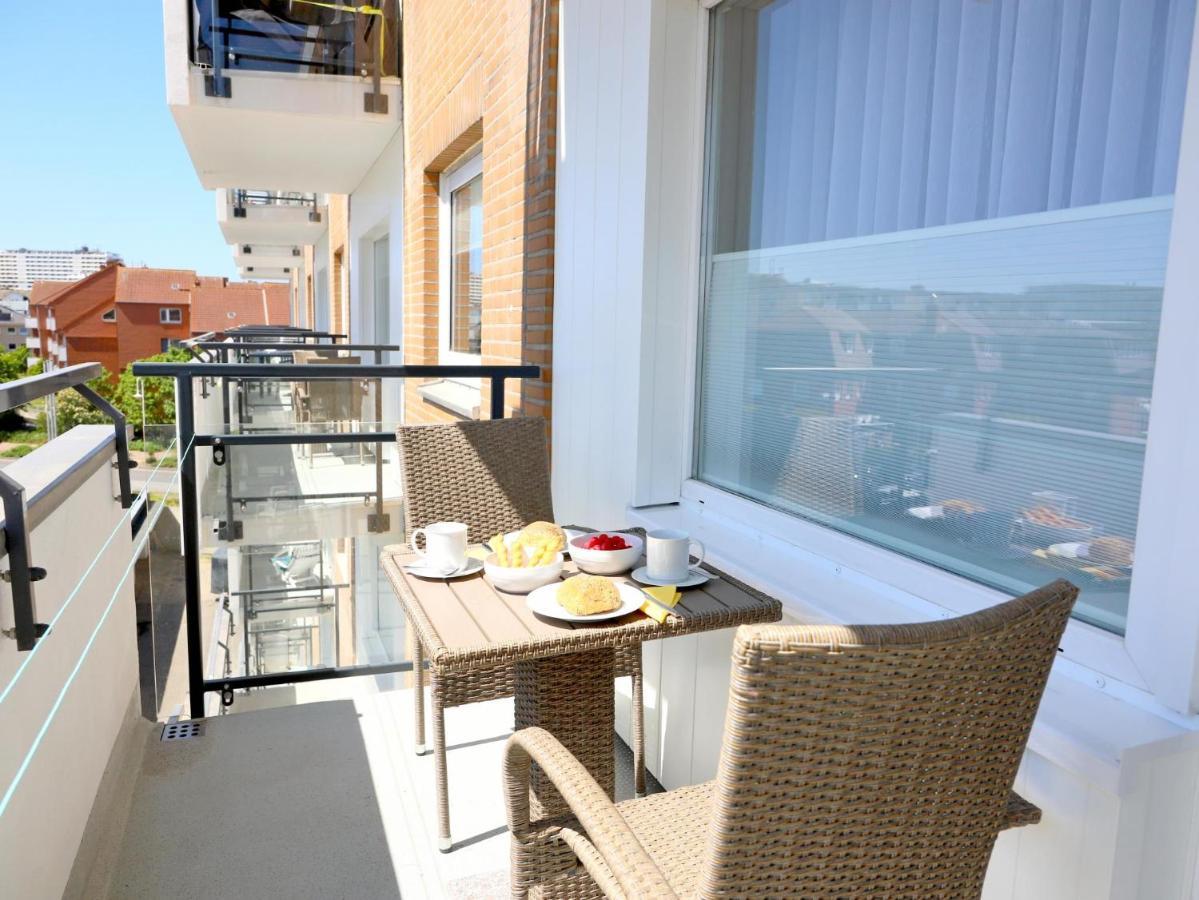 Einfaches 2-Zimmer-Appartement Mit Balkon. Вестерланд Екстериор снимка
