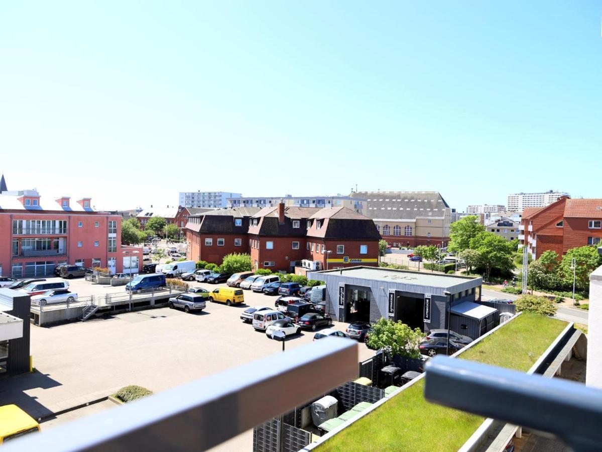 Einfaches 2-Zimmer-Appartement Mit Balkon. Вестерланд Екстериор снимка